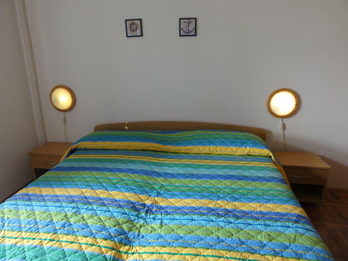 Nice And Cozy Apartment Ferry In Медулин Екстер'єр фото