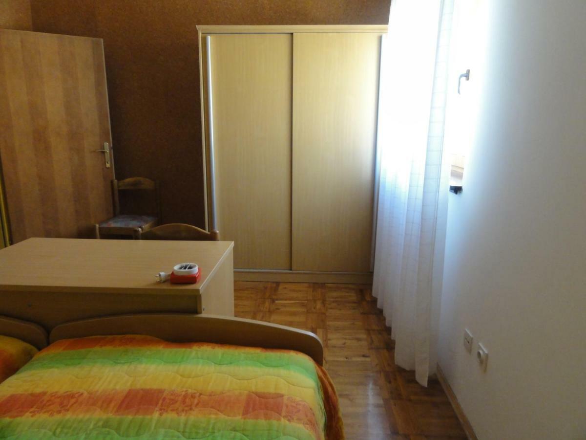 Nice And Cozy Apartment Ferry In Медулин Екстер'єр фото
