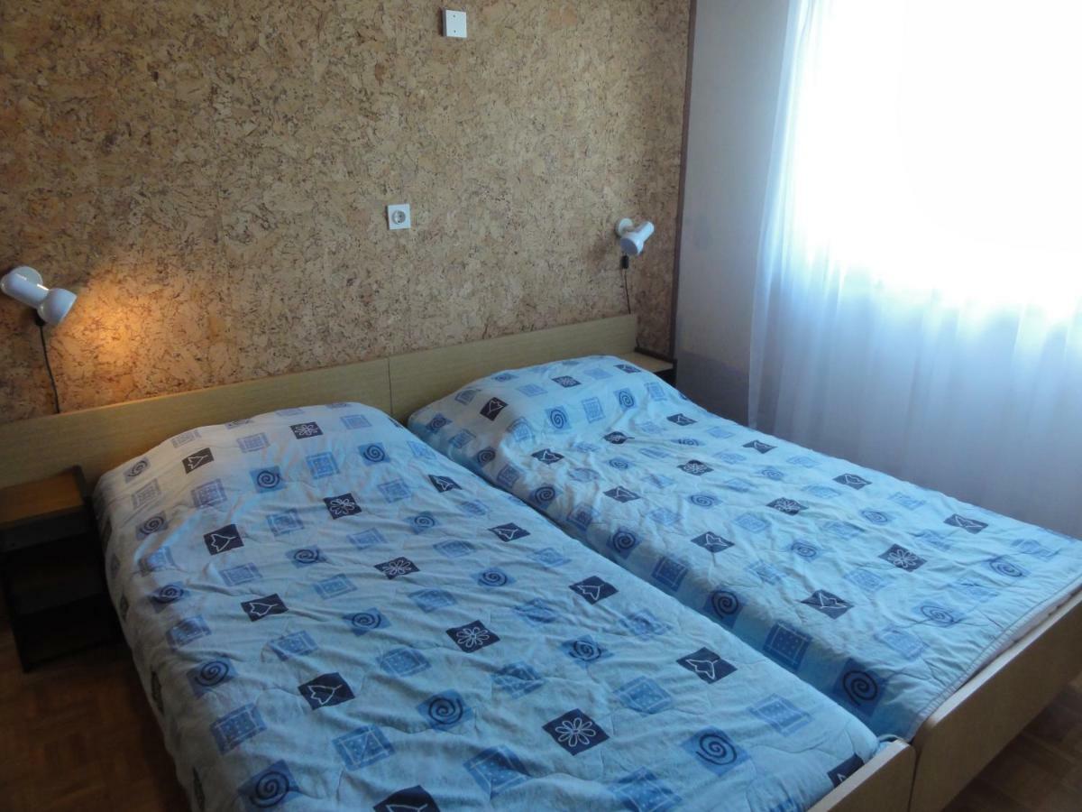 Nice And Cozy Apartment Ferry In Медулин Екстер'єр фото