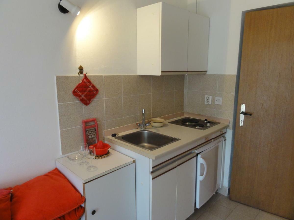 Nice And Cozy Apartment Ferry In Медулин Екстер'єр фото