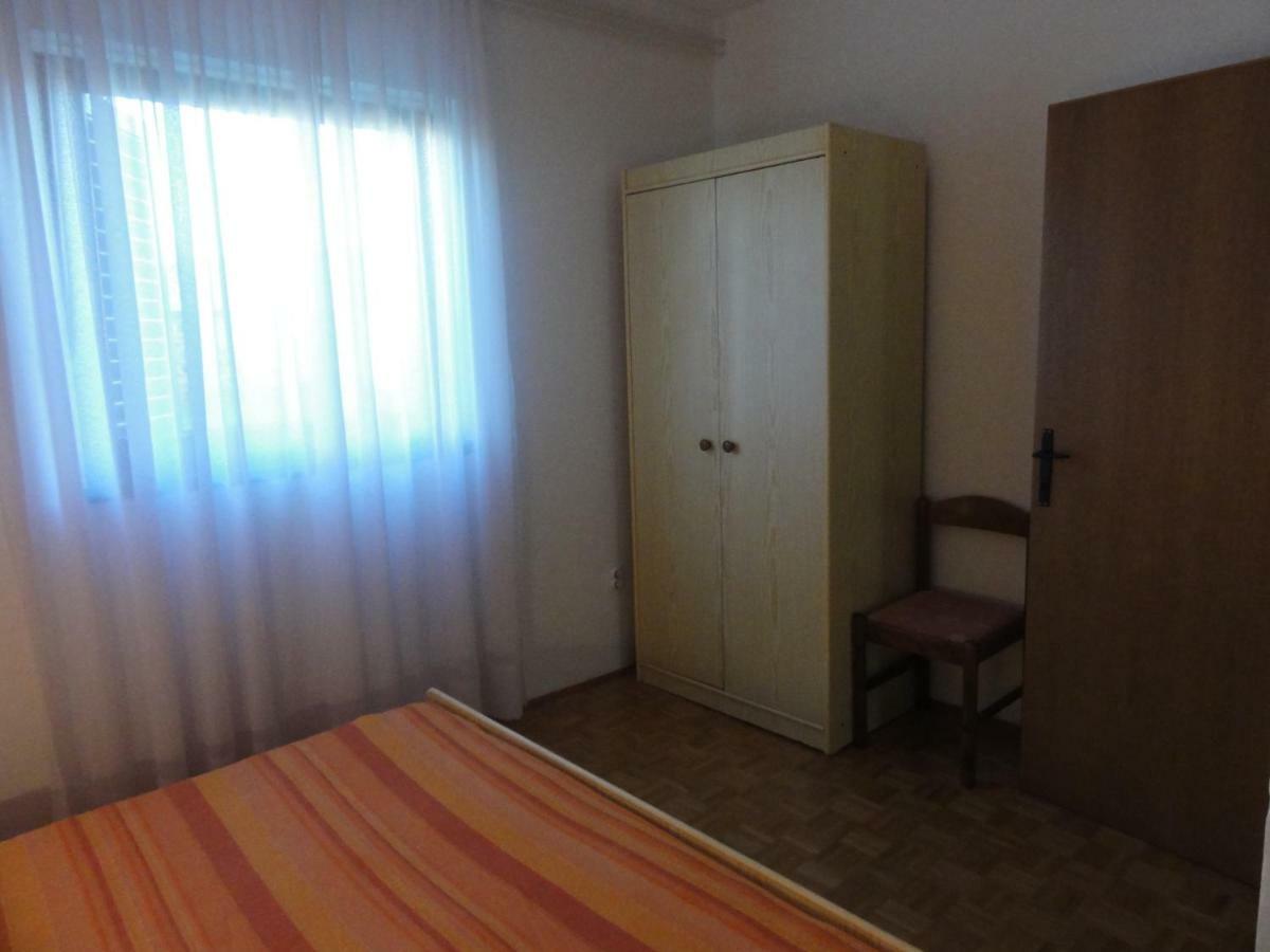 Nice And Cozy Apartment Ferry In Медулин Екстер'єр фото