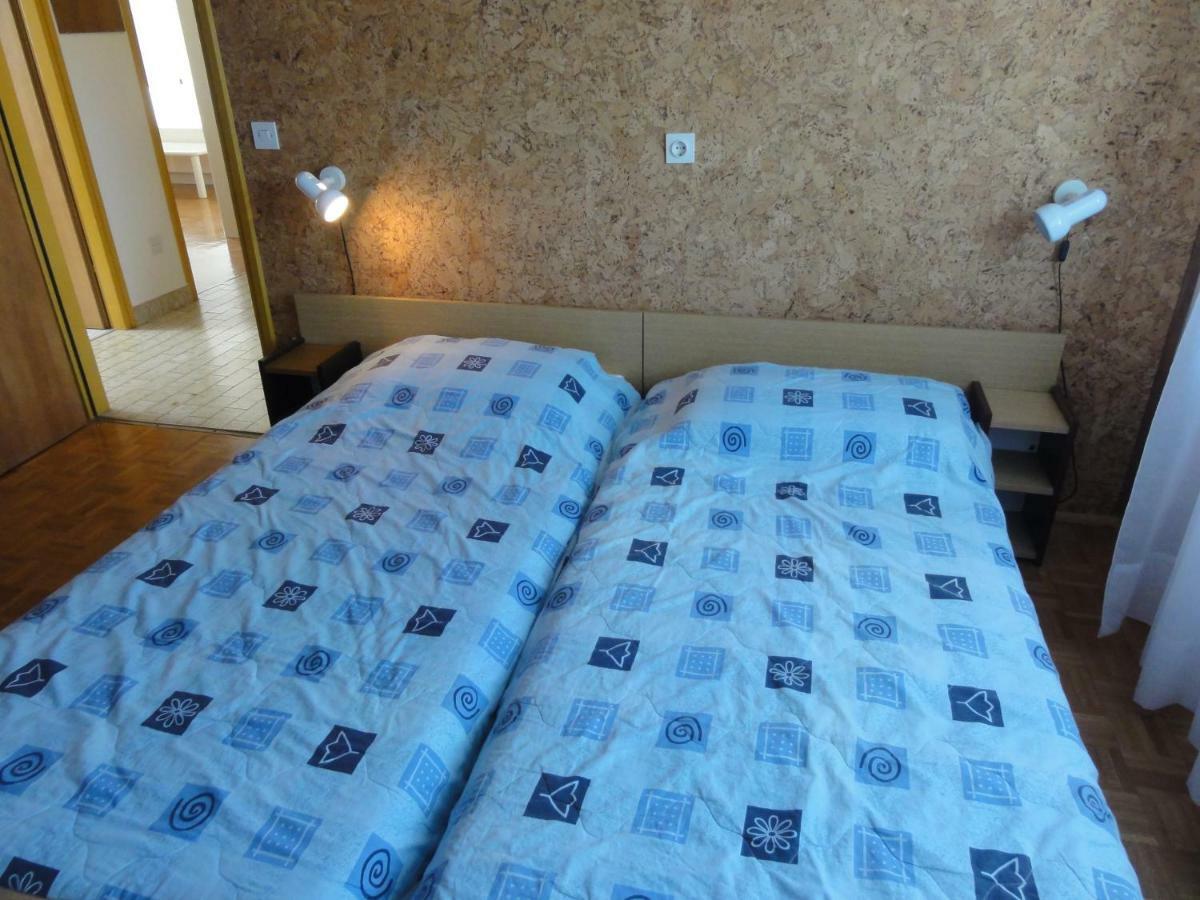 Nice And Cozy Apartment Ferry In Медулин Екстер'єр фото